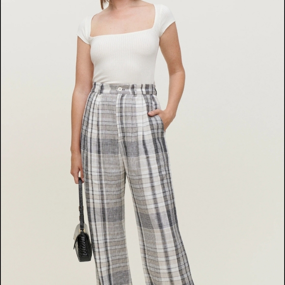 Reformation Pants - NWT Reformation Vesta Pant Chelsea - Size 4